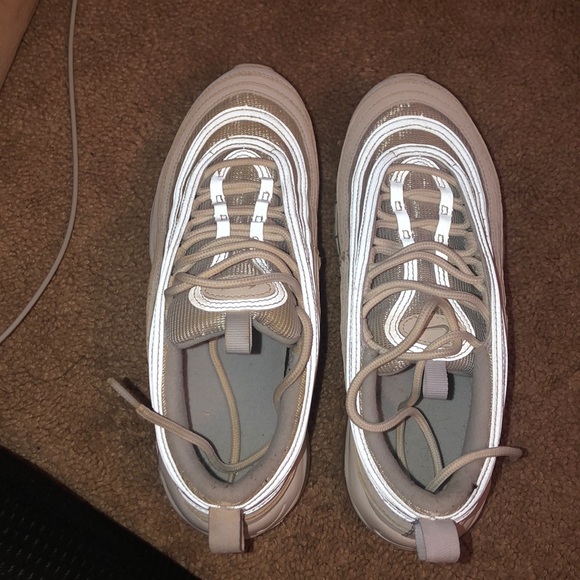 Nike Shoes - Nike gym shoes